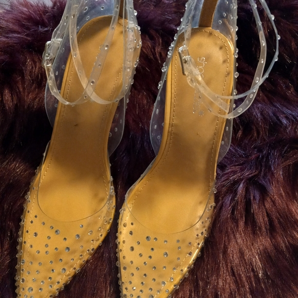 Clear Dress Shoes - Picture 3 of 4